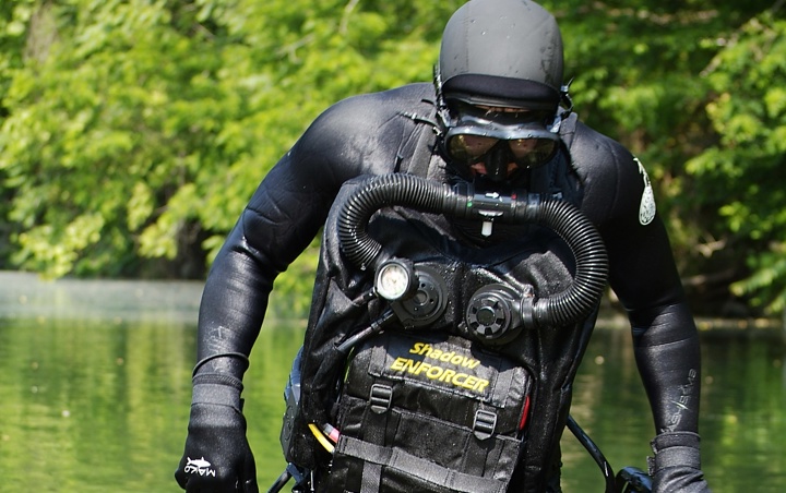 Rebreather heritage across defence and commercial markets with continual design evolution to meet customer specific requirements icon