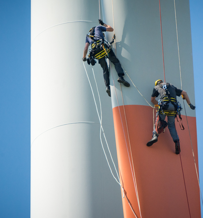 Rapid-response blade repair with proven mobilisation offshore icon