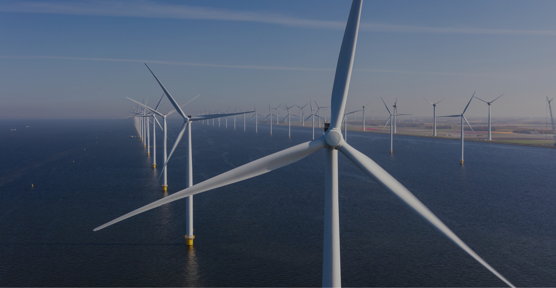 Scope extended to include the provision of wider submarine escape and rescue services and capabilities to maximise the safety of Australian Submariners. 