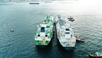LNG STS transfer