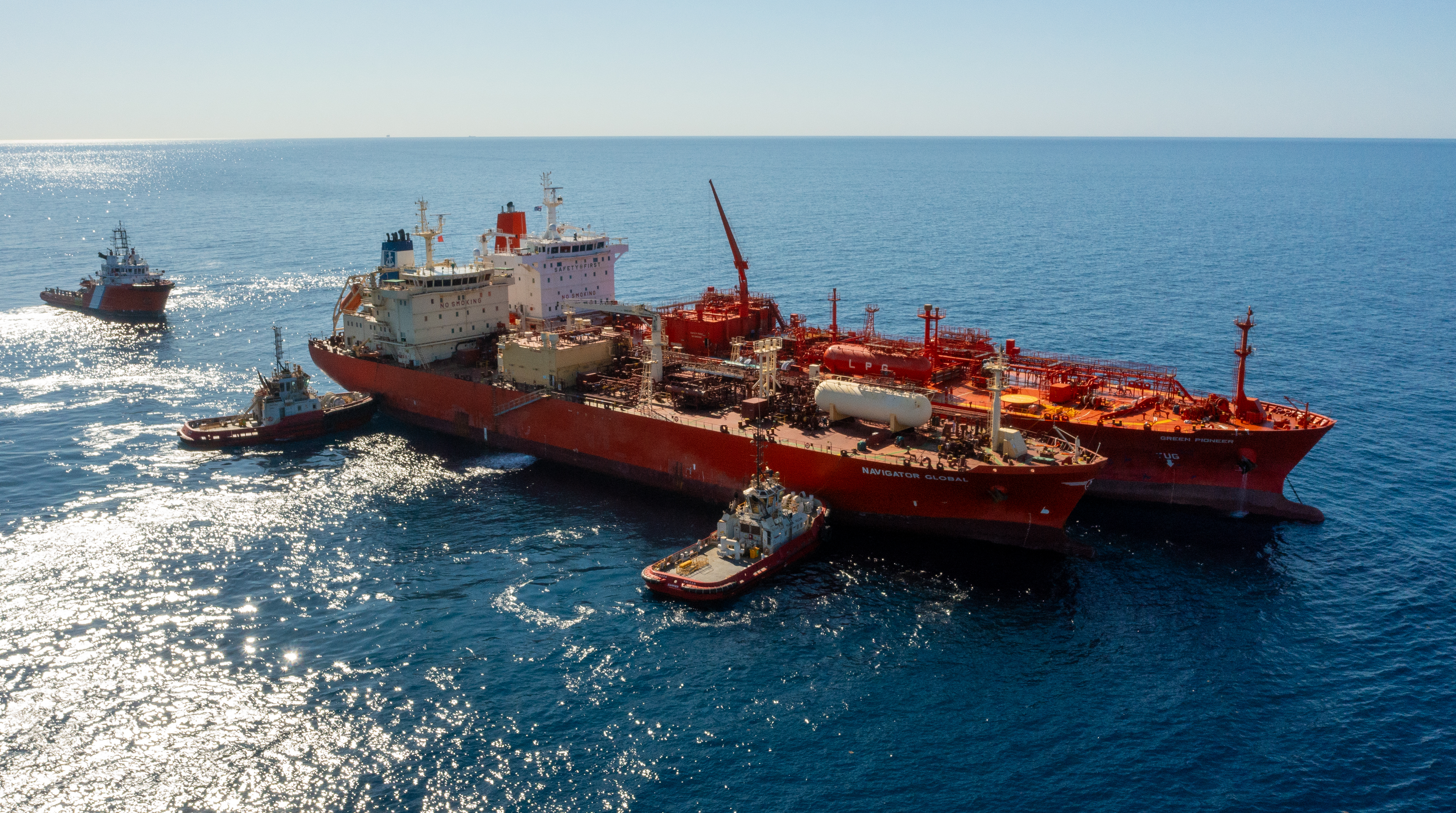 Representatives Of The GCMD Led Consortium For The STS Ammonia Transfer Pilot At Port Dampier