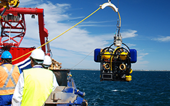 Intervention systems that prioritise reduced time to first intervention and practical vessel installation icon