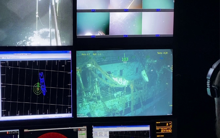 Integrated deployment systems, tooling packages and offshore support teams icon