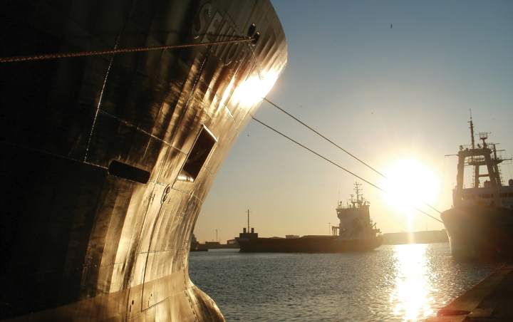 16 double-hulled tankers, 3,000–35,000mt, incl. dual-fuel and new Sealife Class. icon
