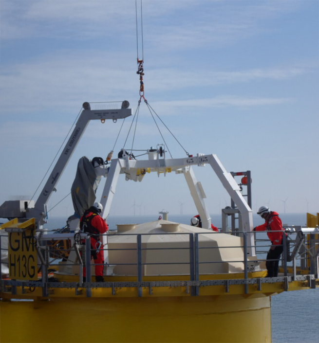 Integrated dive and ROV services for efficient inspection and repair icon
