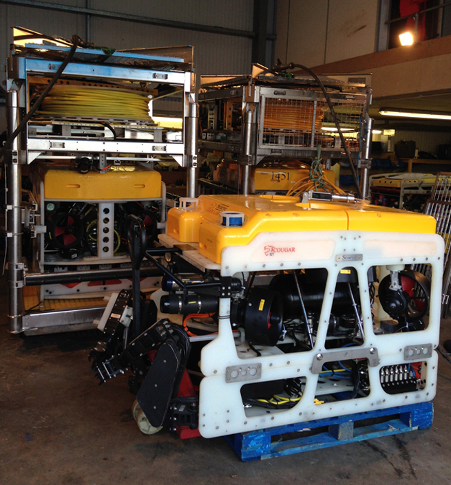 Wide fleet of inspection and work-class ROVs for complex subsea projects icon